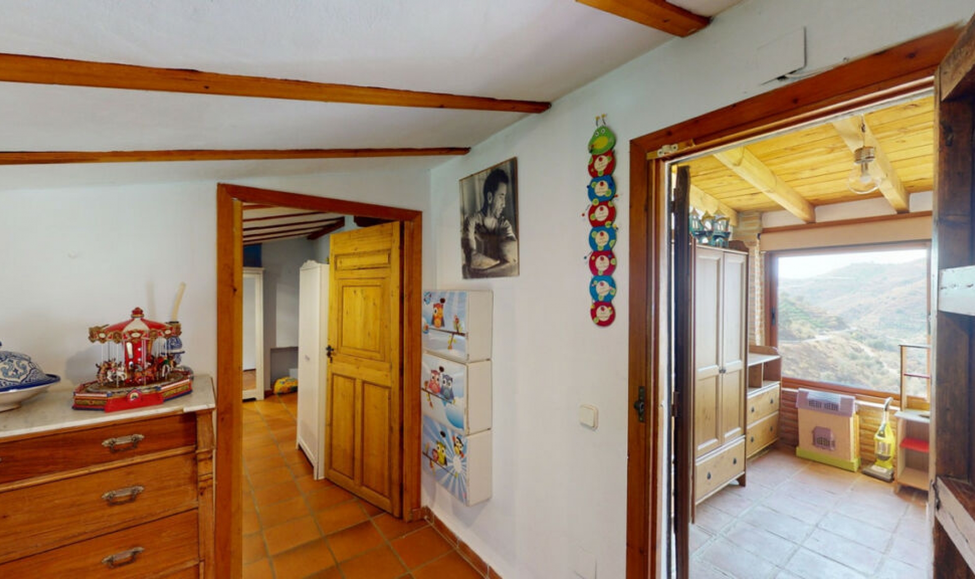 Resale - House -
Sayalonga