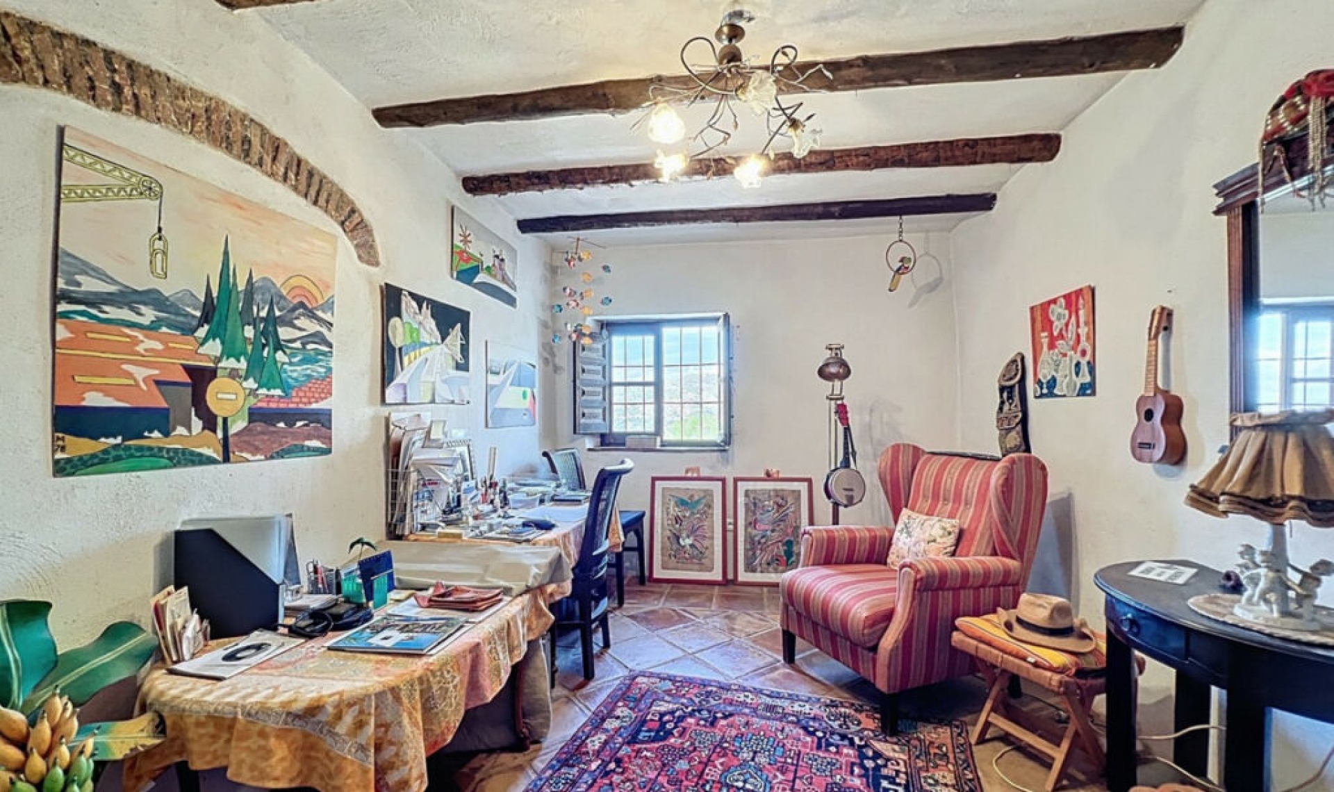 Resale - House -
Sayalonga