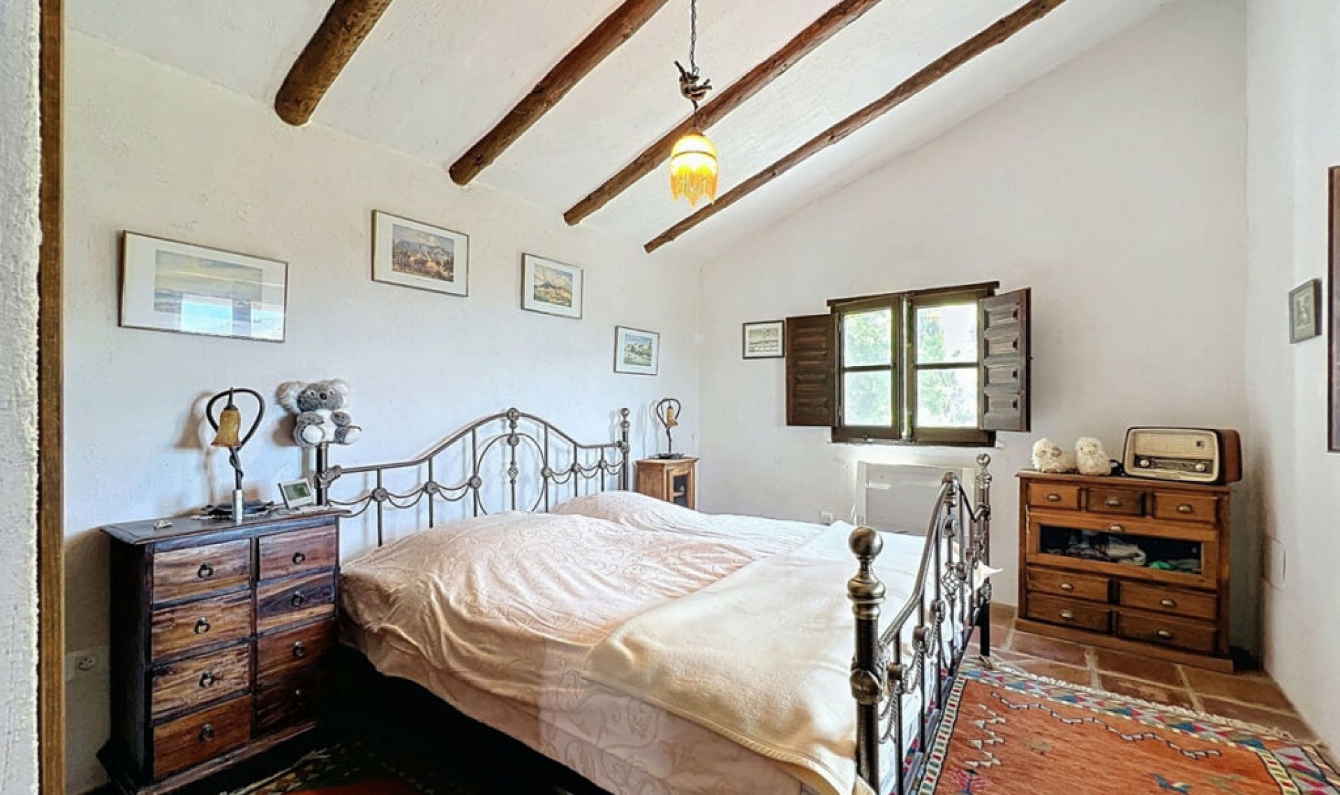 Resale - House -
Sayalonga