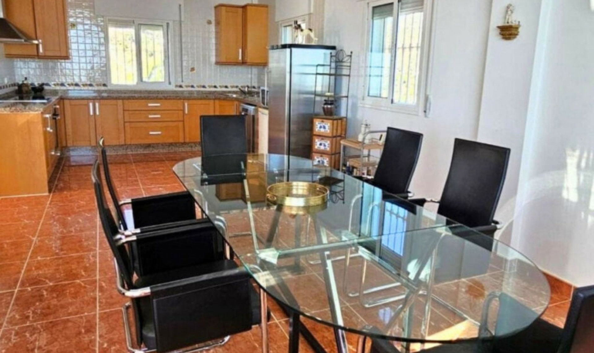 Resale - House -
Sayalonga