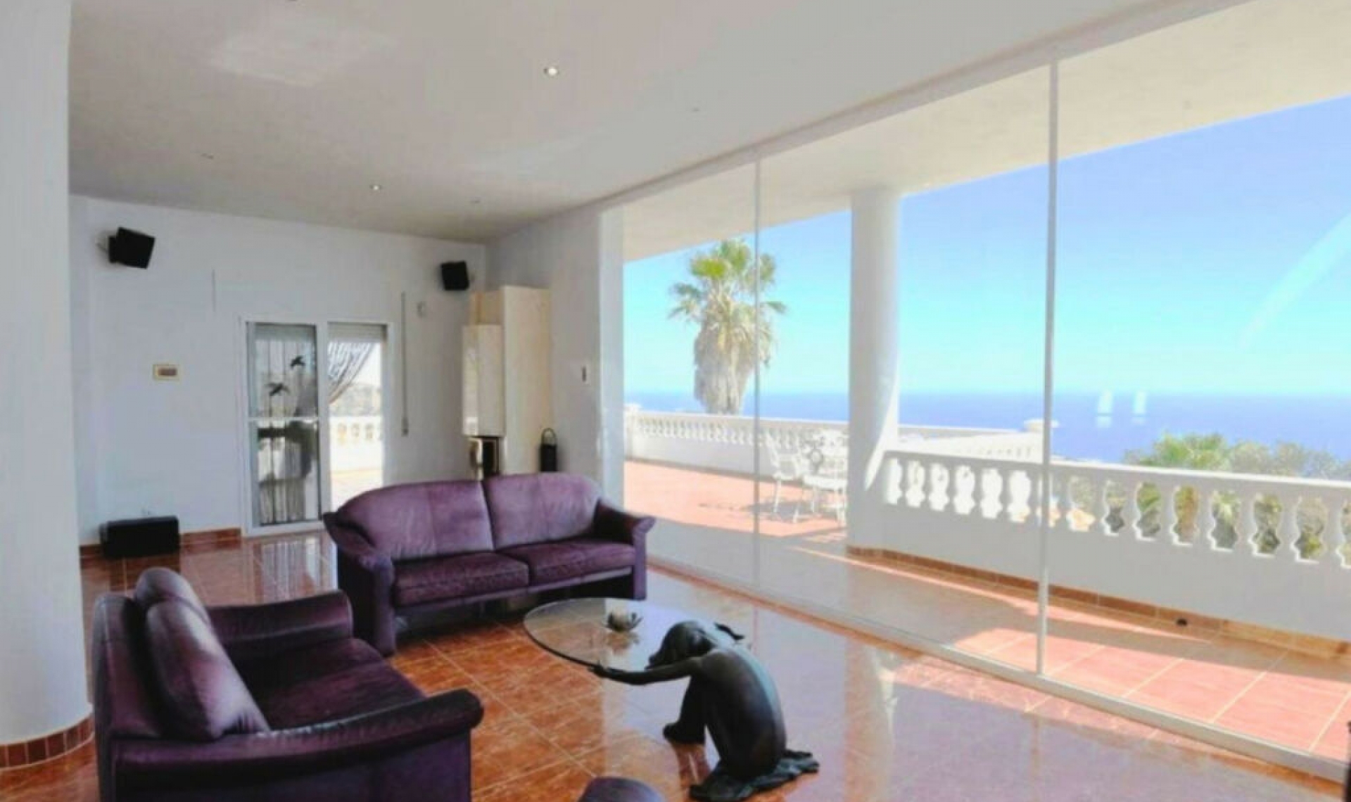 Resale - House -
Sayalonga