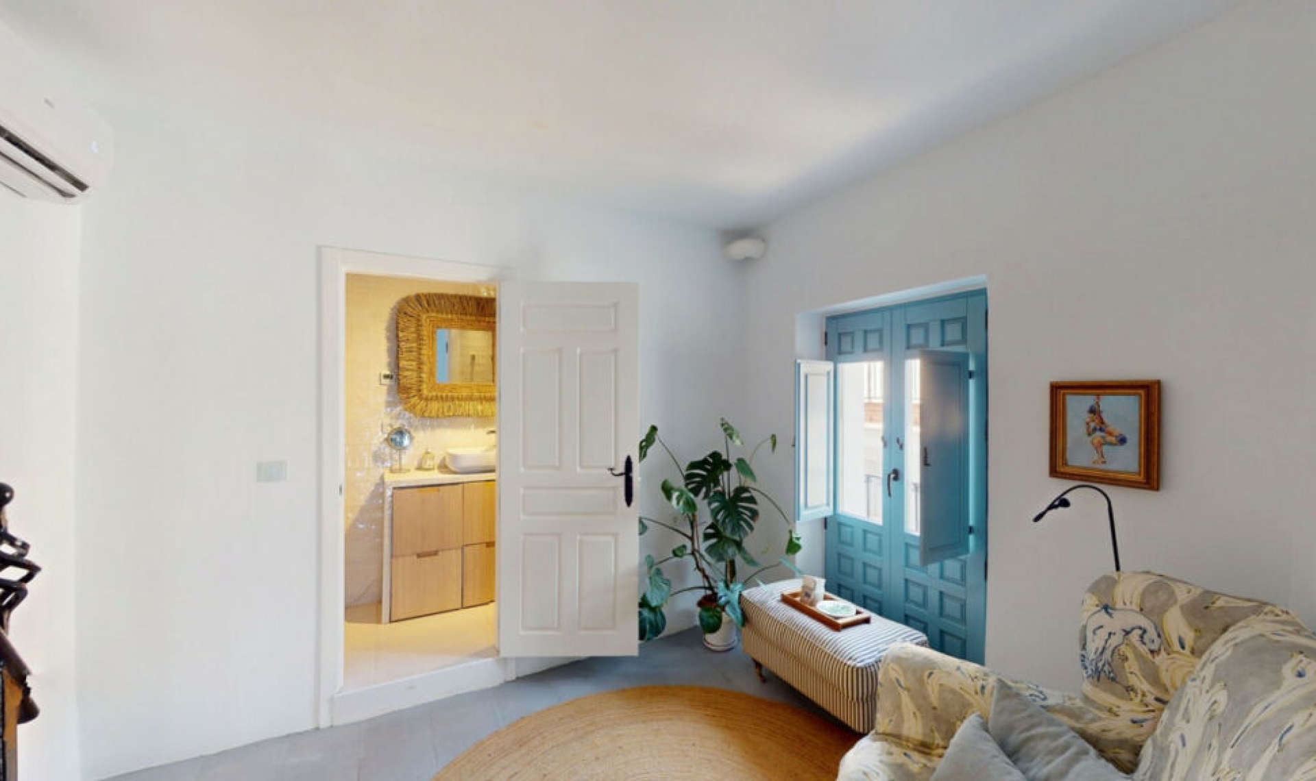 Resale - House -
Sedella