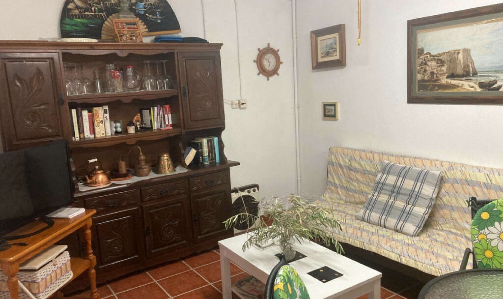 Resale - House -
Selwo