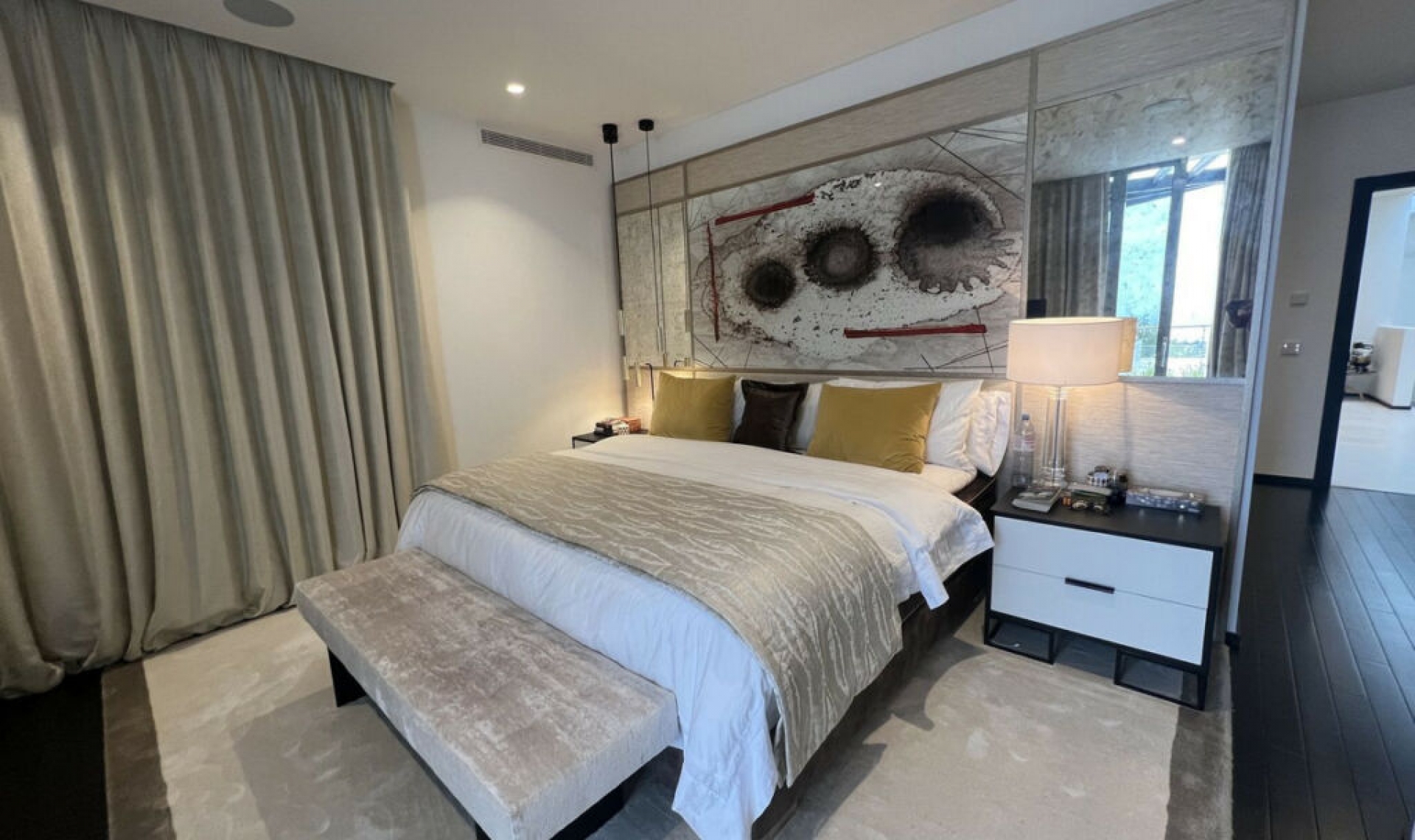 Resale - House -
Sierra Blanca