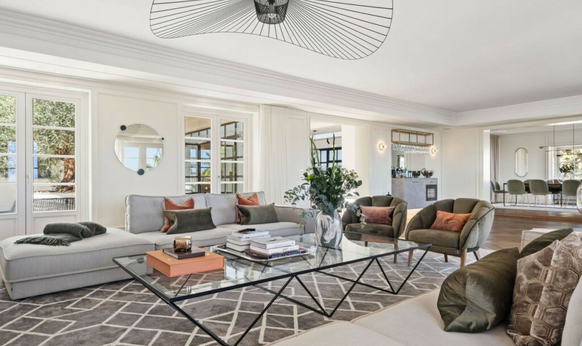 Resale - House -
Sierra Blanca