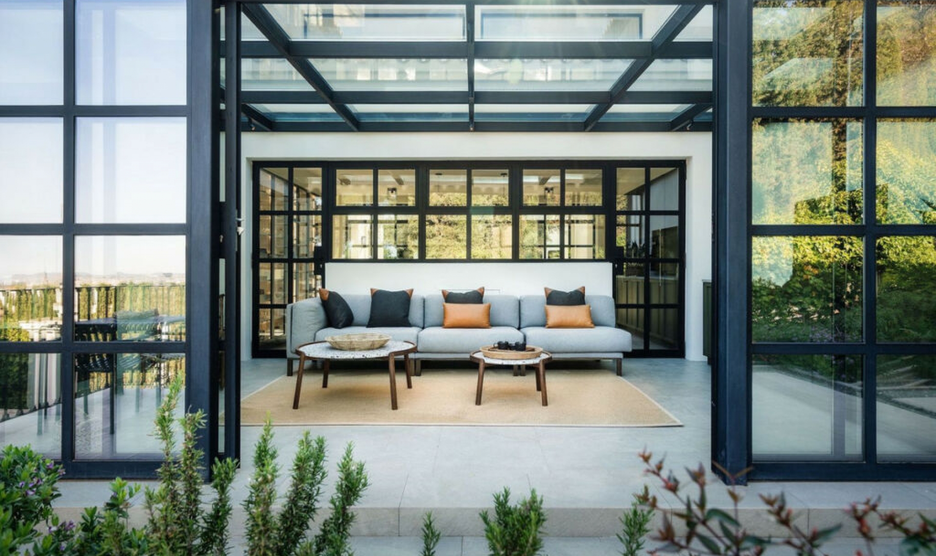 Resale - House -
Sierra Blanca