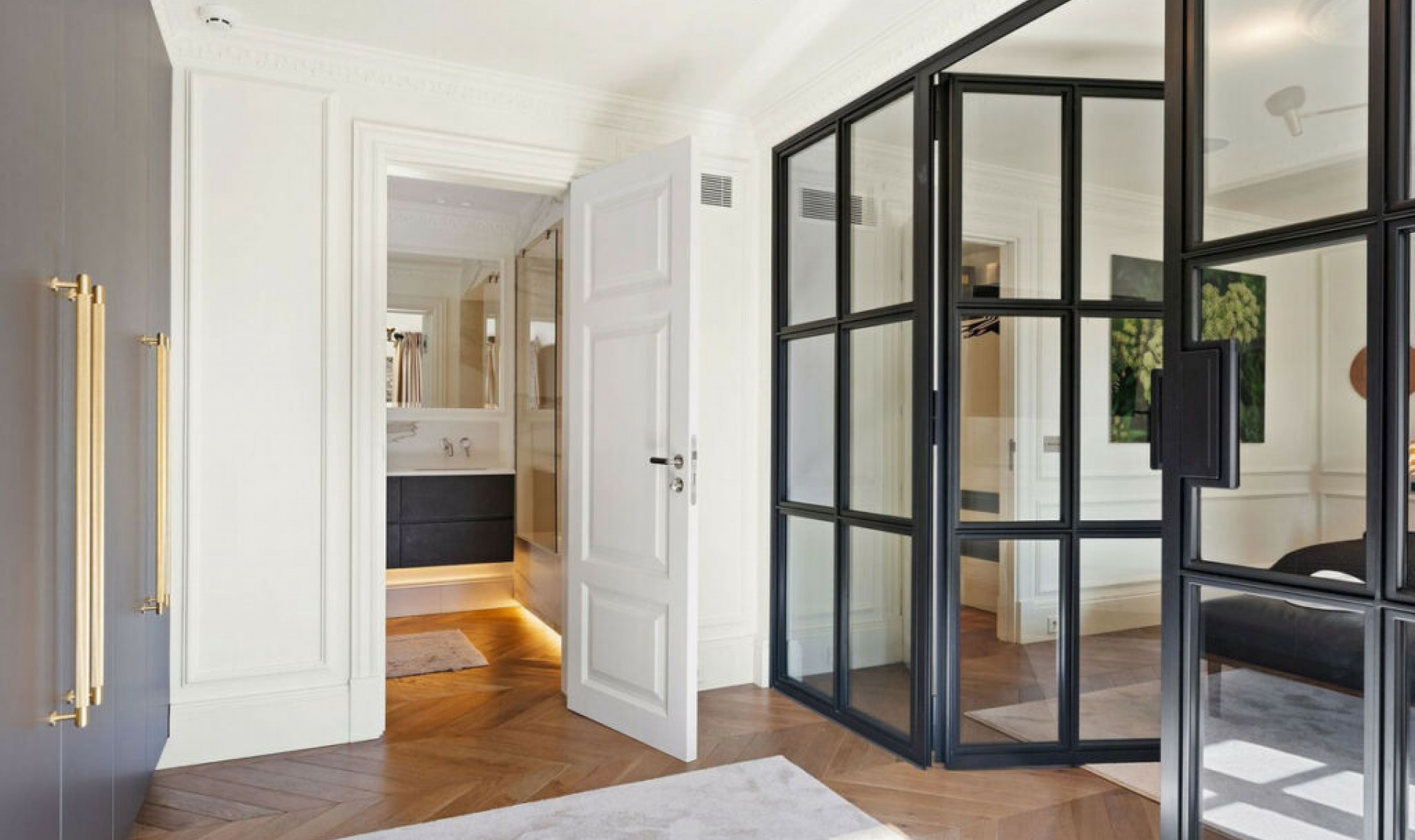 Resale - House -
Sierra Blanca