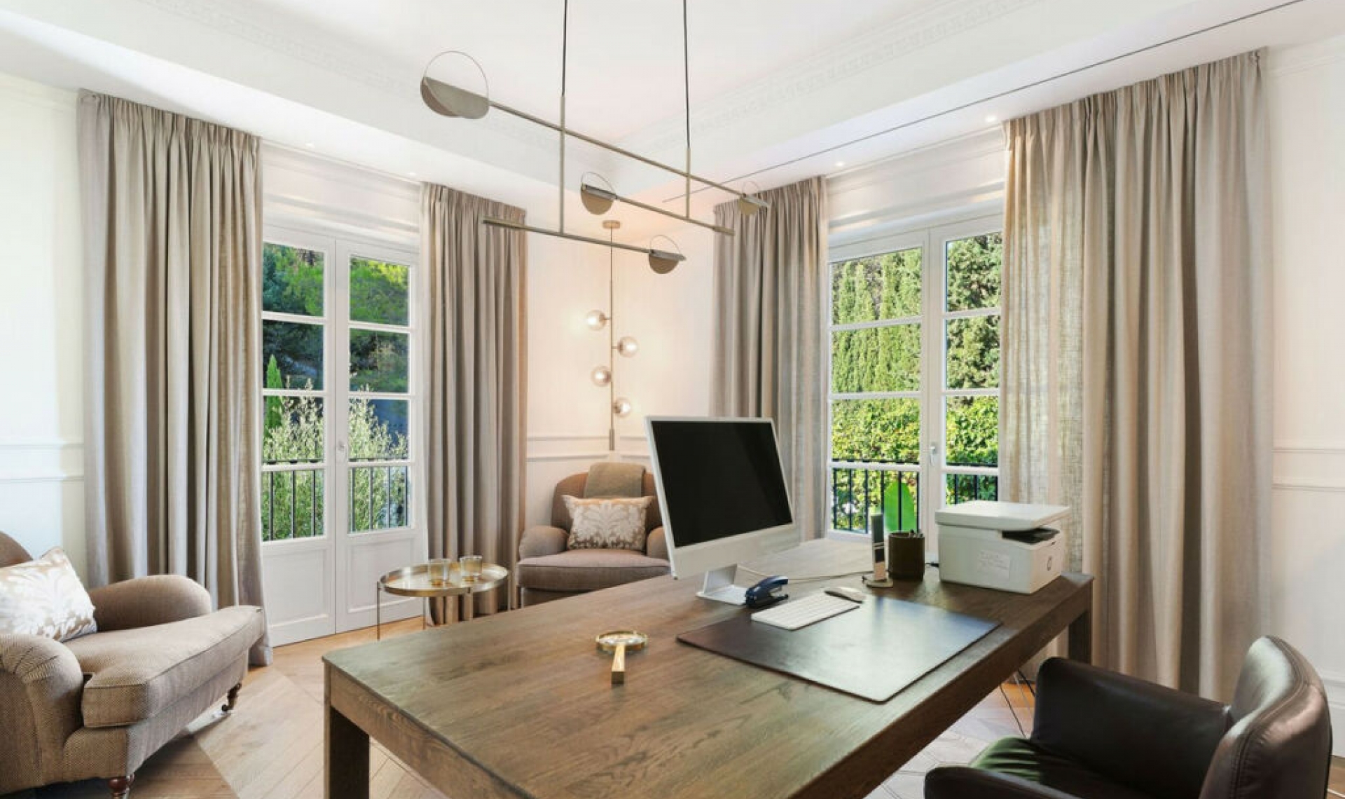 Resale - House -
Sierra Blanca