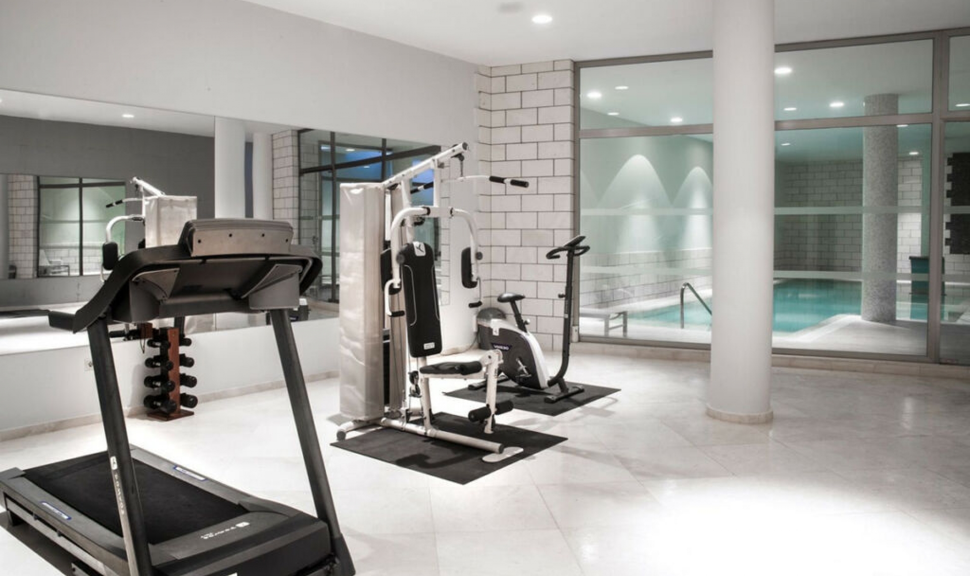 Resale - House -
Sierra Blanca