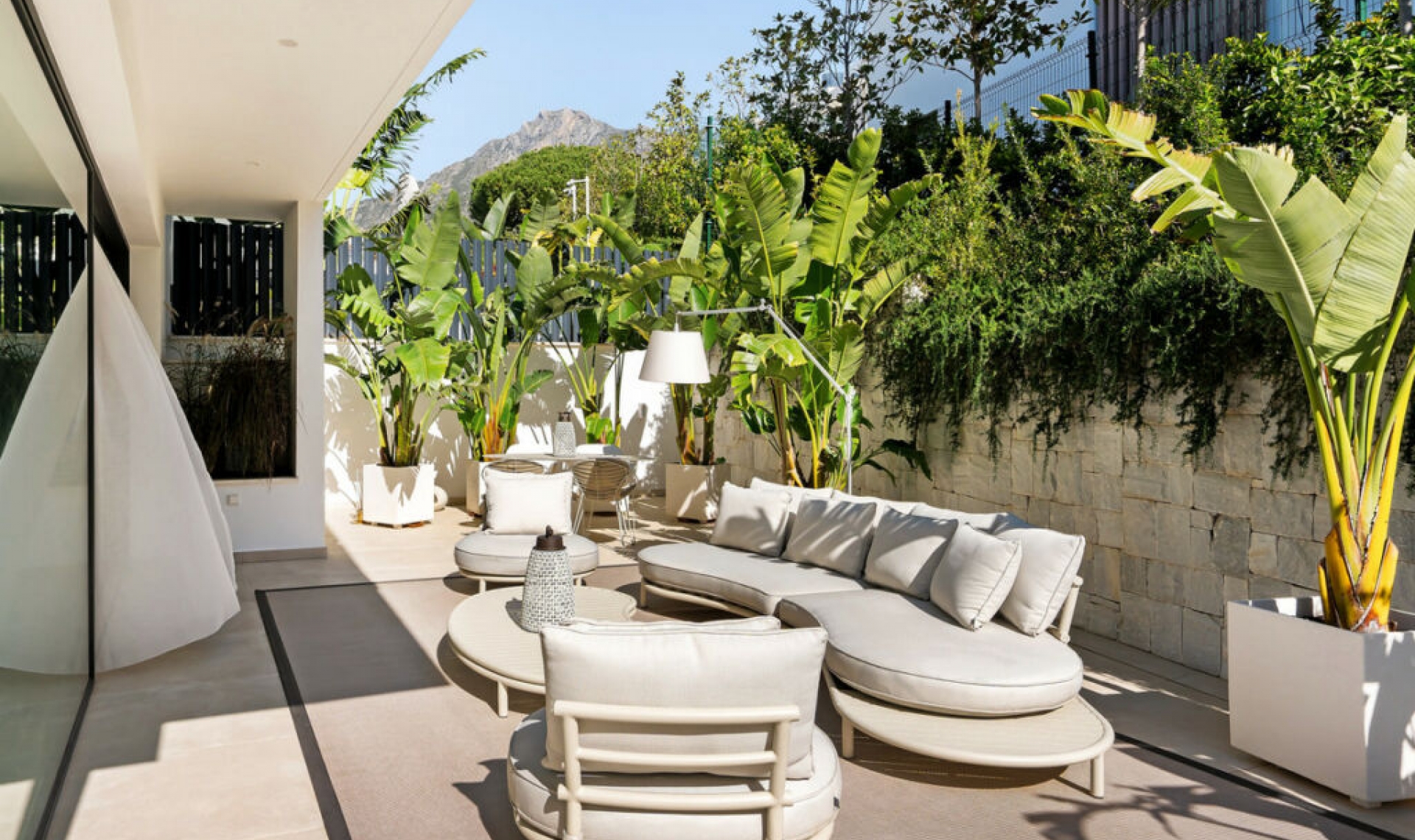 Resale - House -
Sierra Blanca