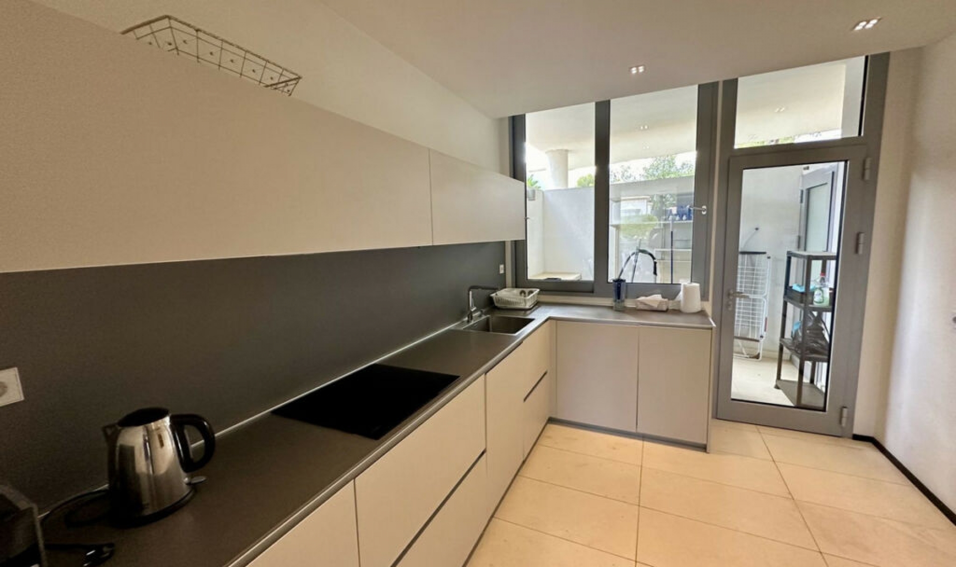 Resale - House -
Sierra Blanca