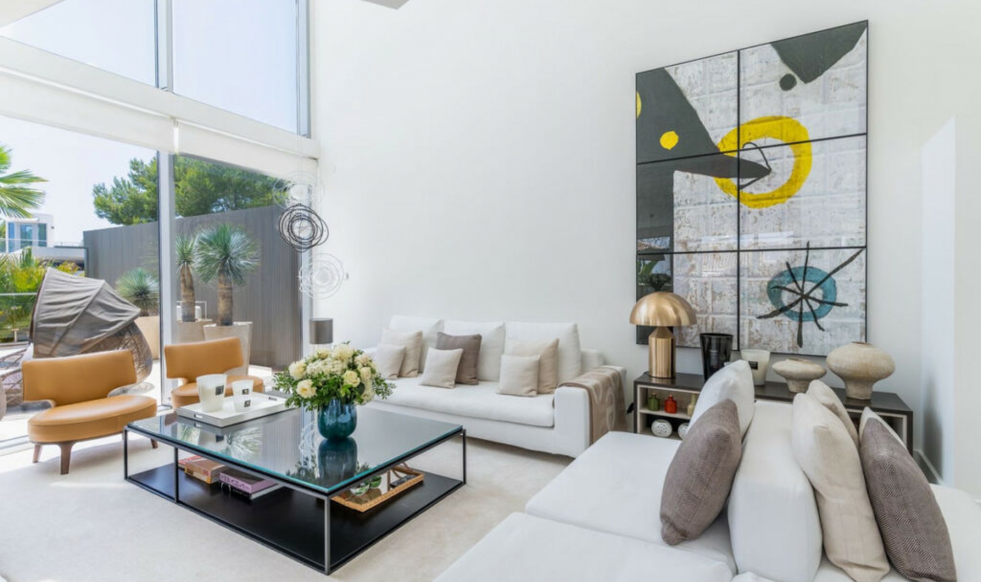 Resale - House -
Sierra Blanca