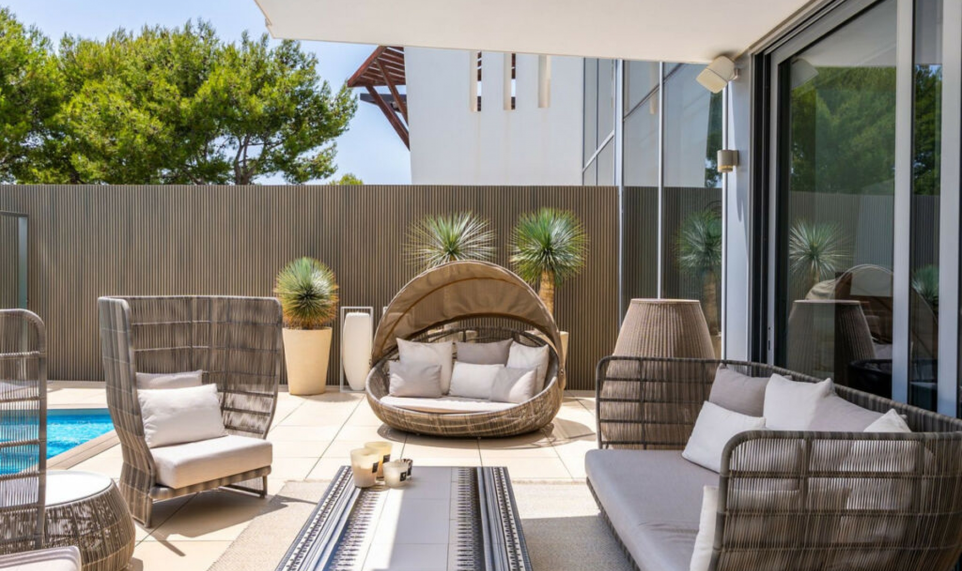 Resale - House -
Sierra Blanca