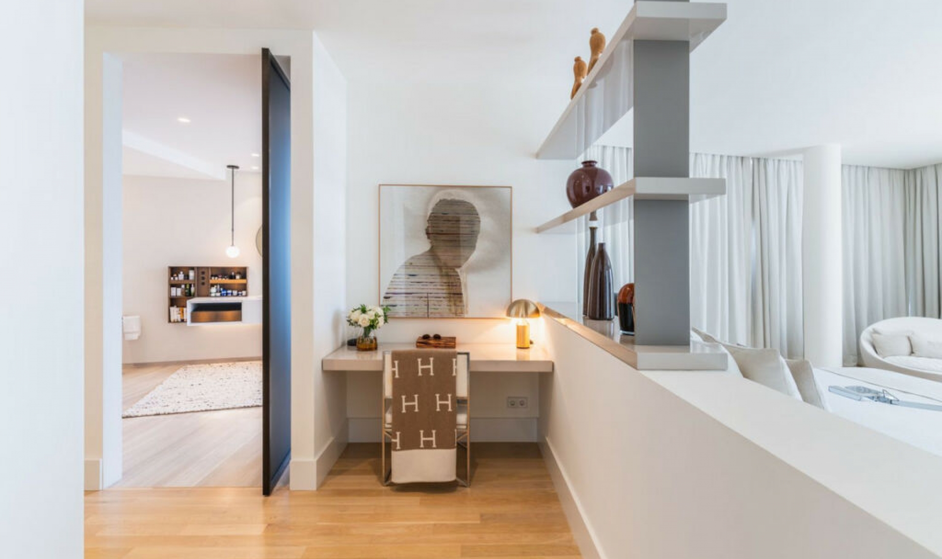 Resale - House -
Sierra Blanca