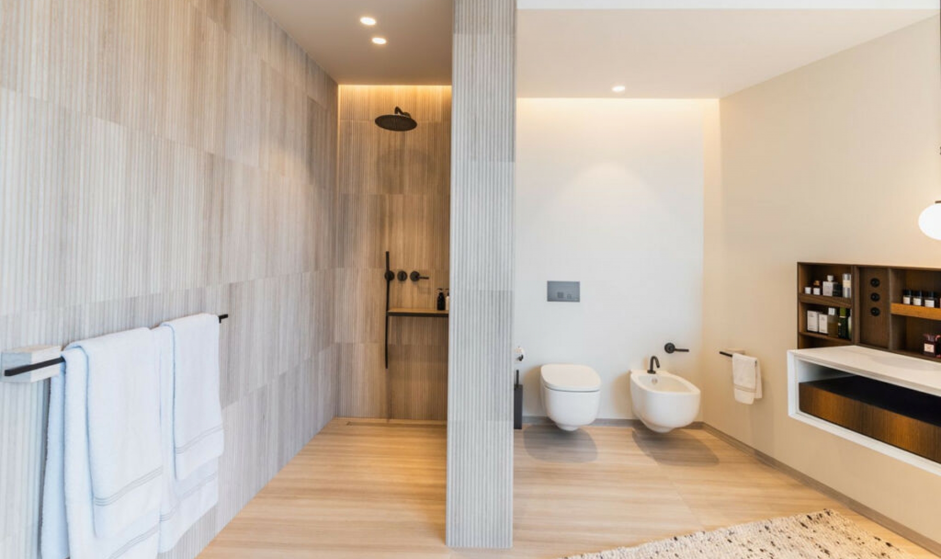 Resale - House -
Sierra Blanca