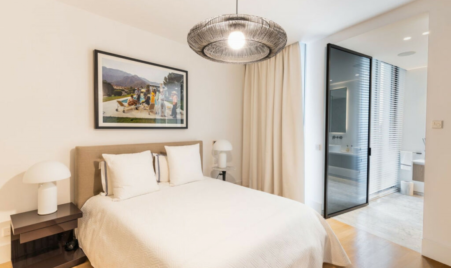 Resale - House -
Sierra Blanca