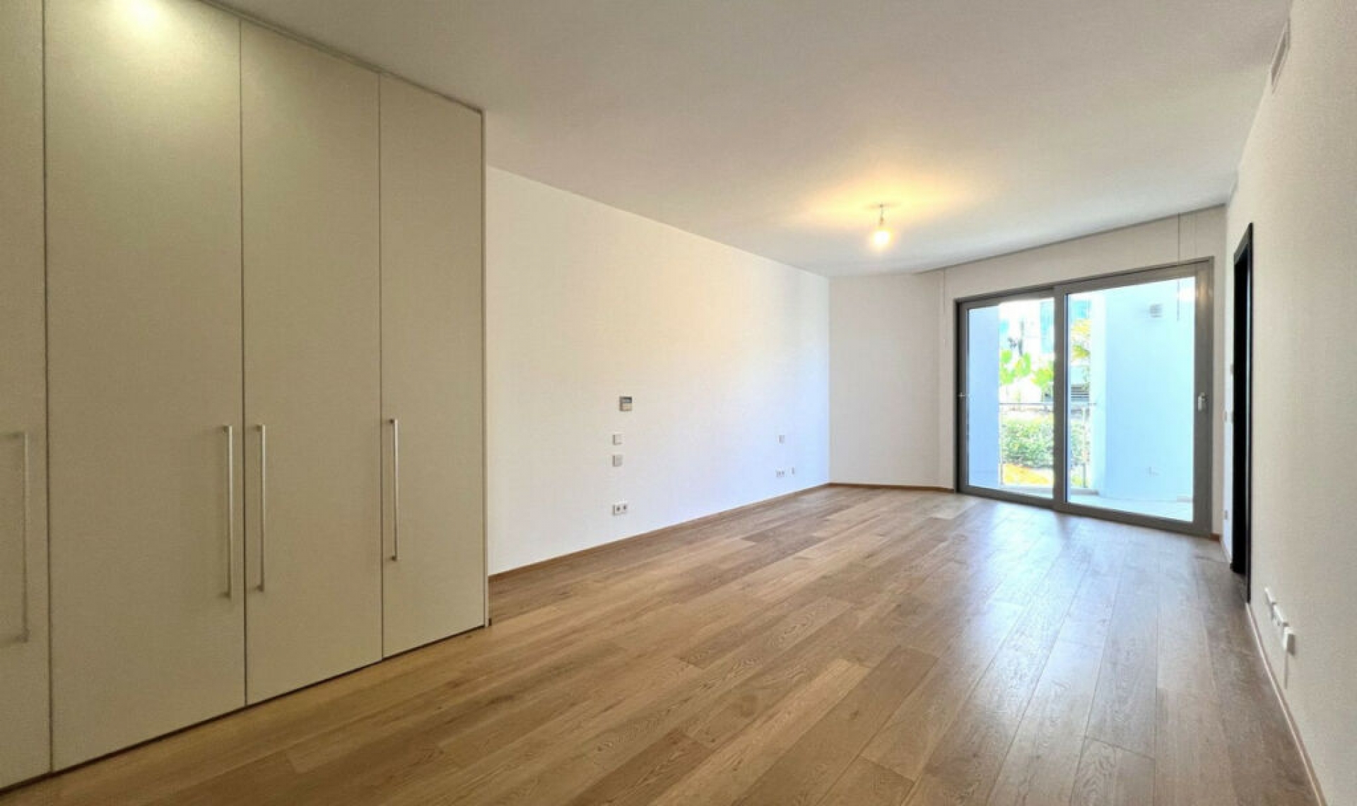 Resale - House -
Sierra Blanca