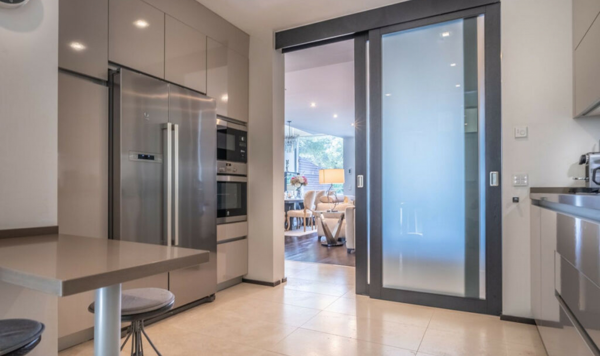 Resale - House -
Sierra Blanca