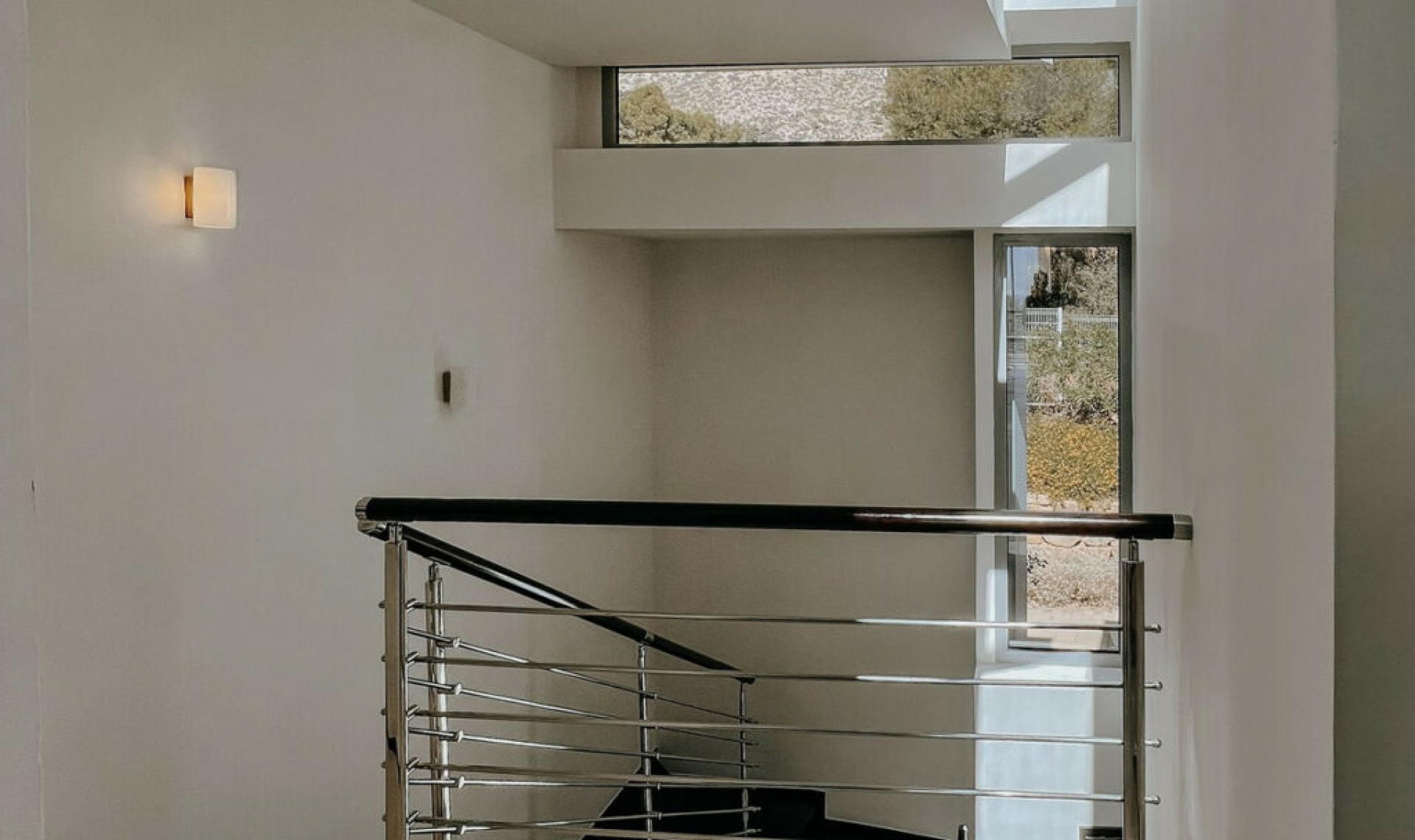 Resale - House -
Sierra Blanca