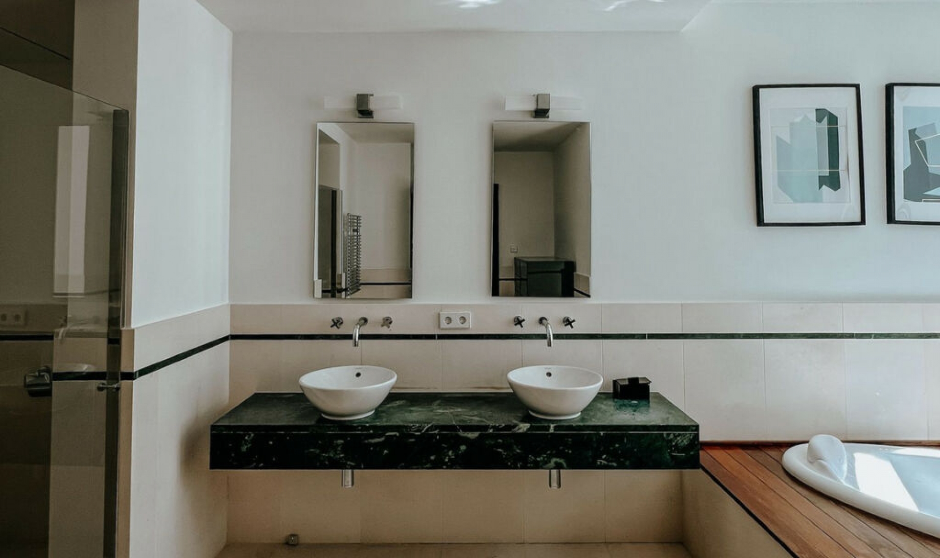 Resale - House -
Sierra Blanca