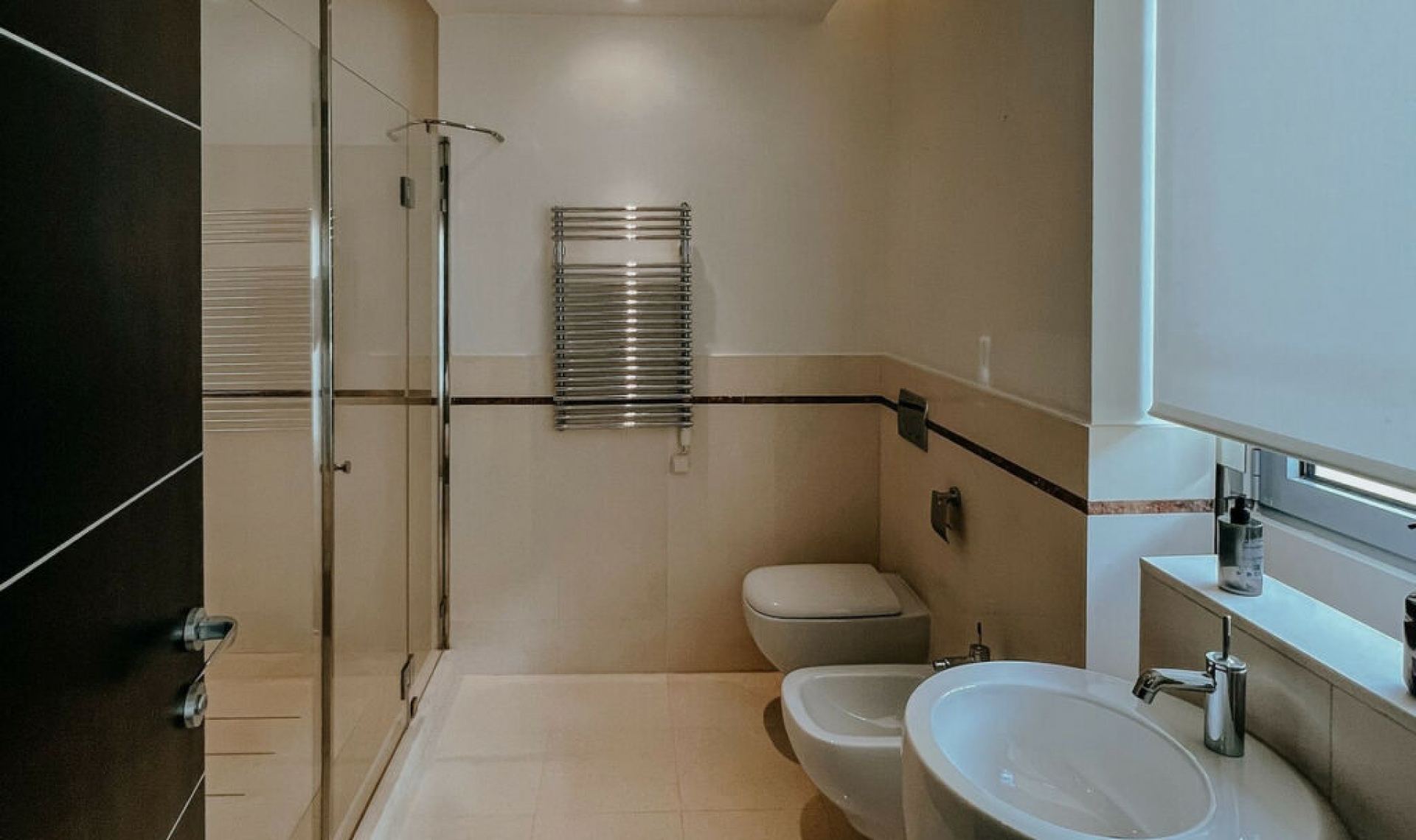 Resale - House -
Sierra Blanca