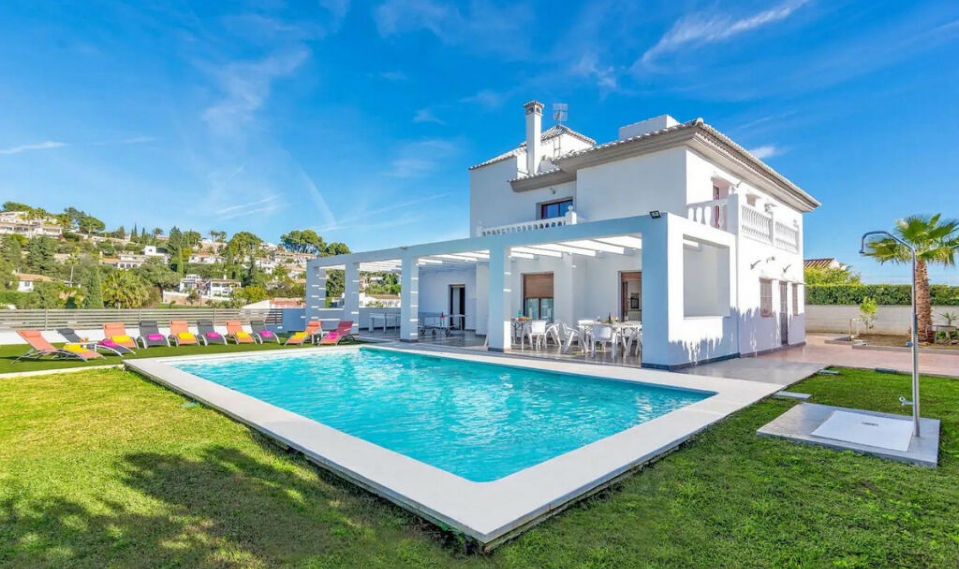 Resale - House -
Sierrezuela