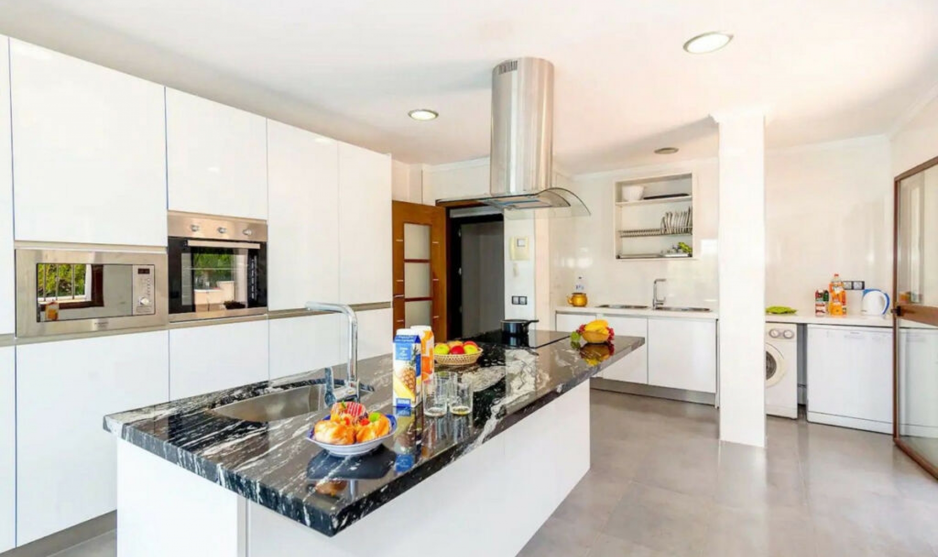 Resale - House -
Sierrezuela