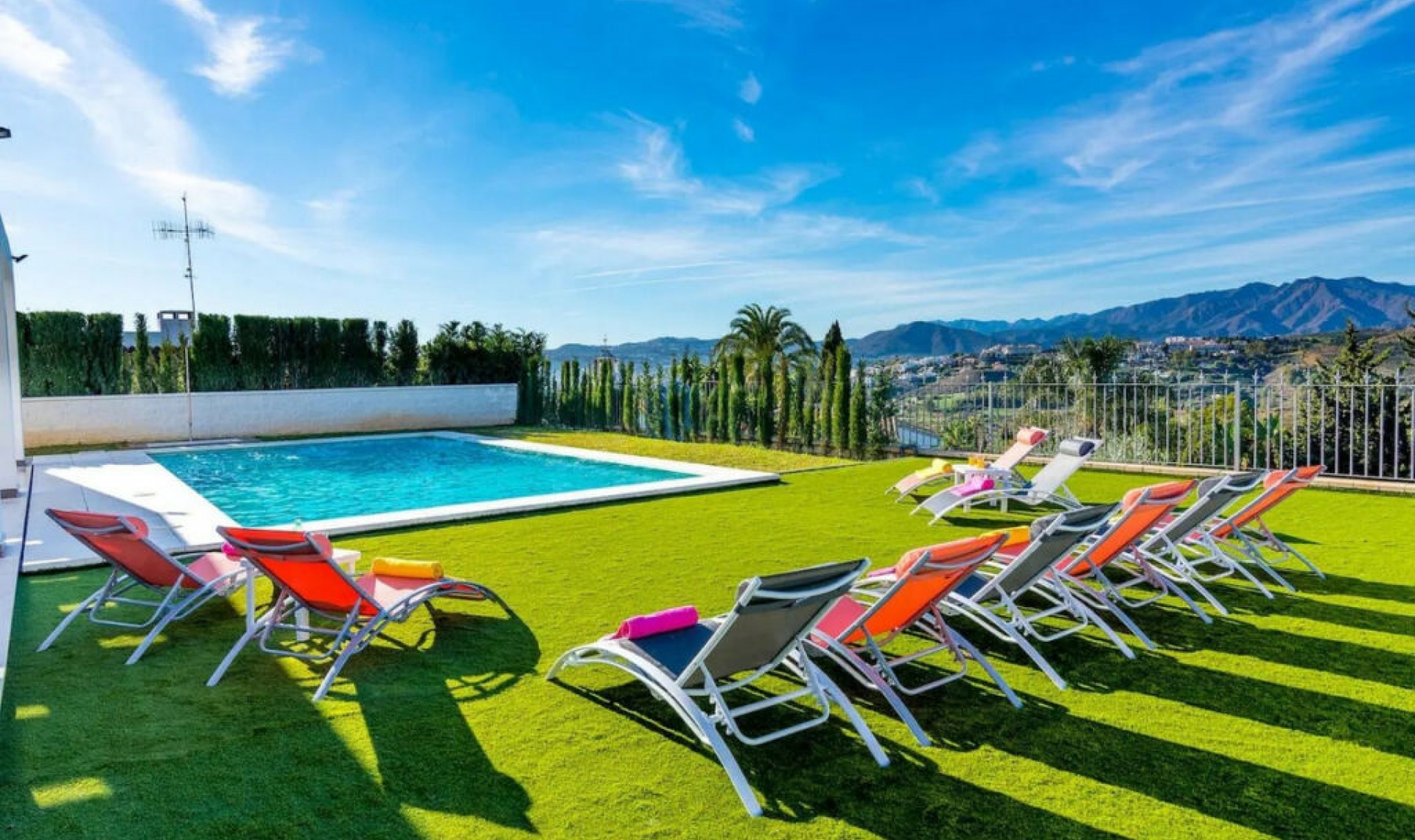 Resale - House -
Sierrezuela