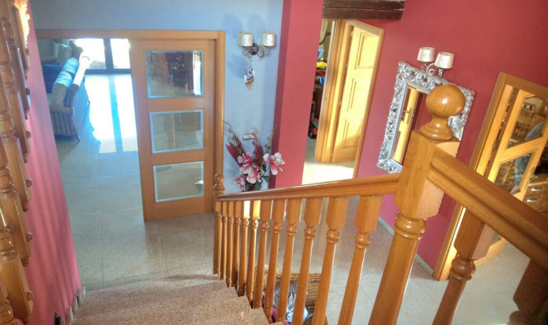 Resale - House -
Sierrezuela