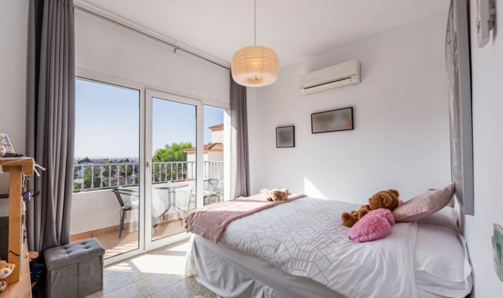 Resale - House -
Sierrezuela