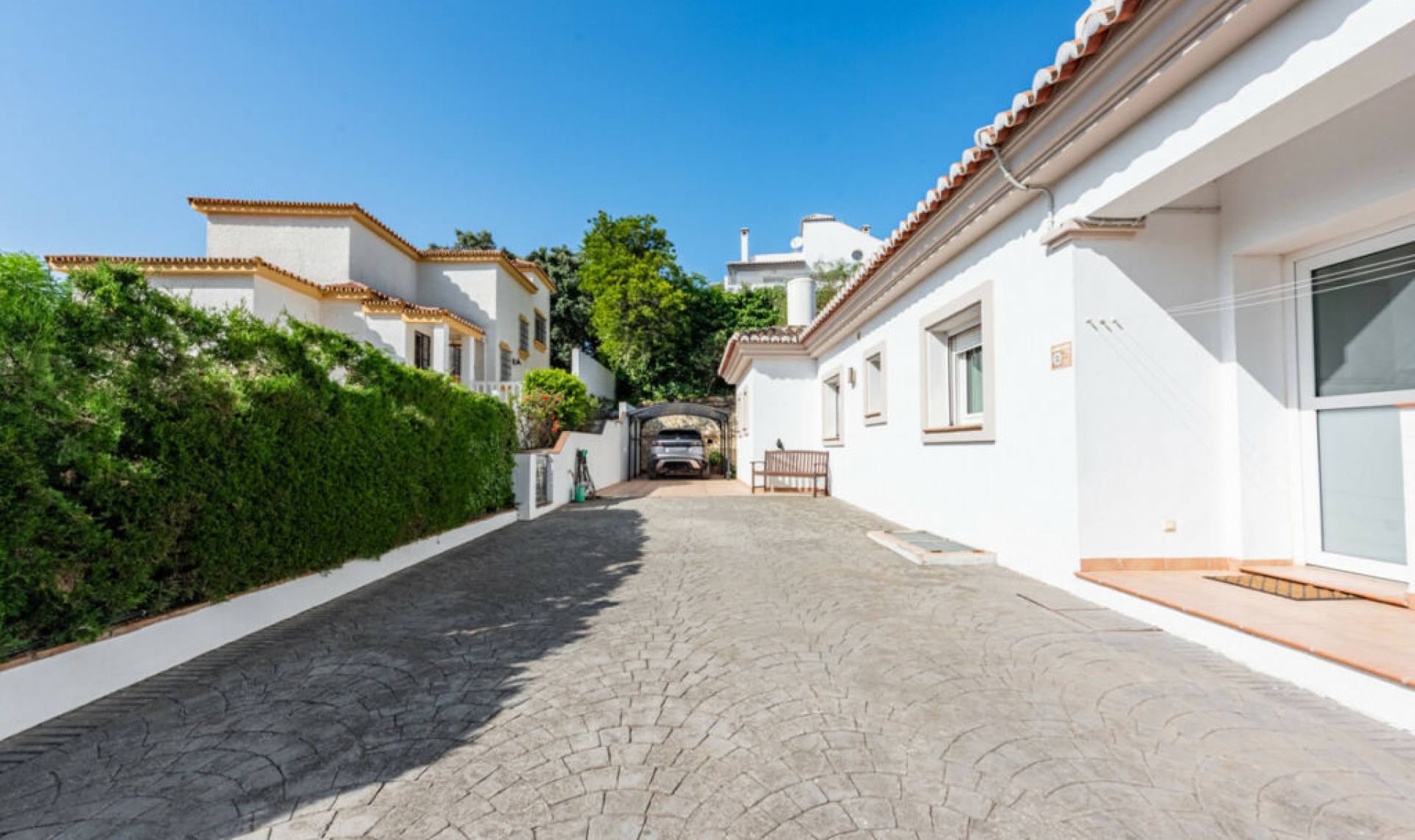 Resale - House -
Sierrezuela
