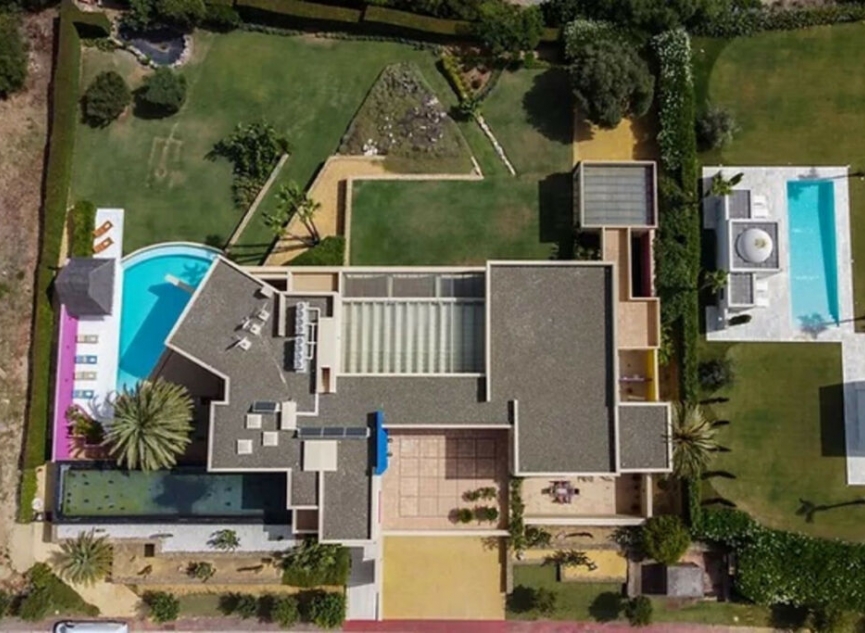 Resale - House -
Sotogrande Alto