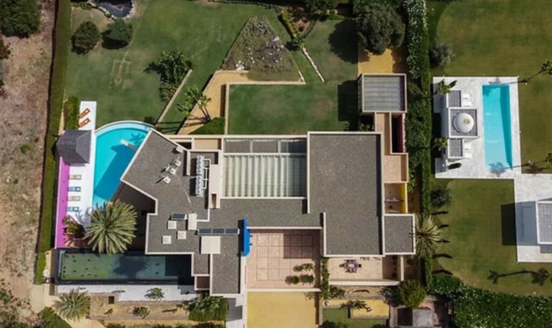 Resale - House -
Sotogrande Alto