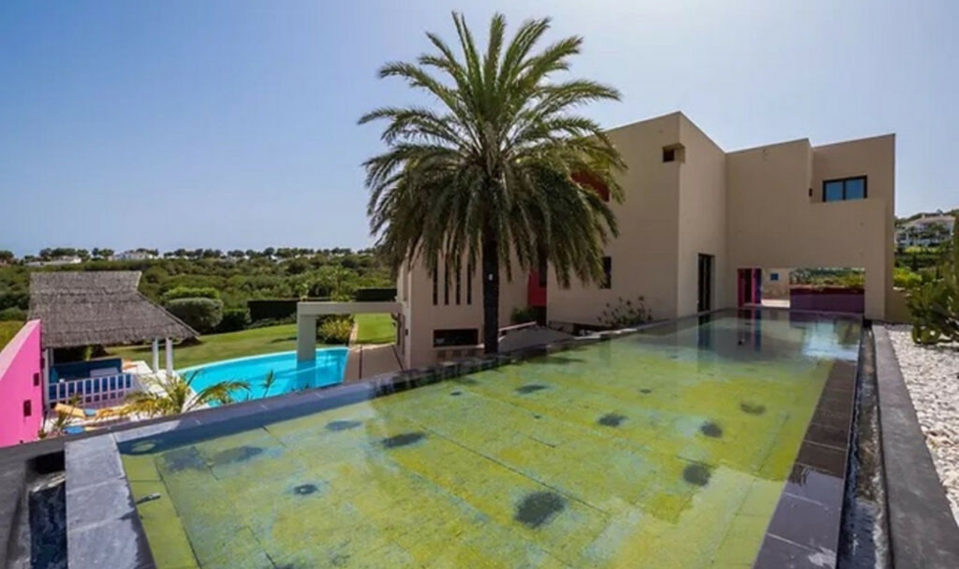 Resale - House -
Sotogrande Alto