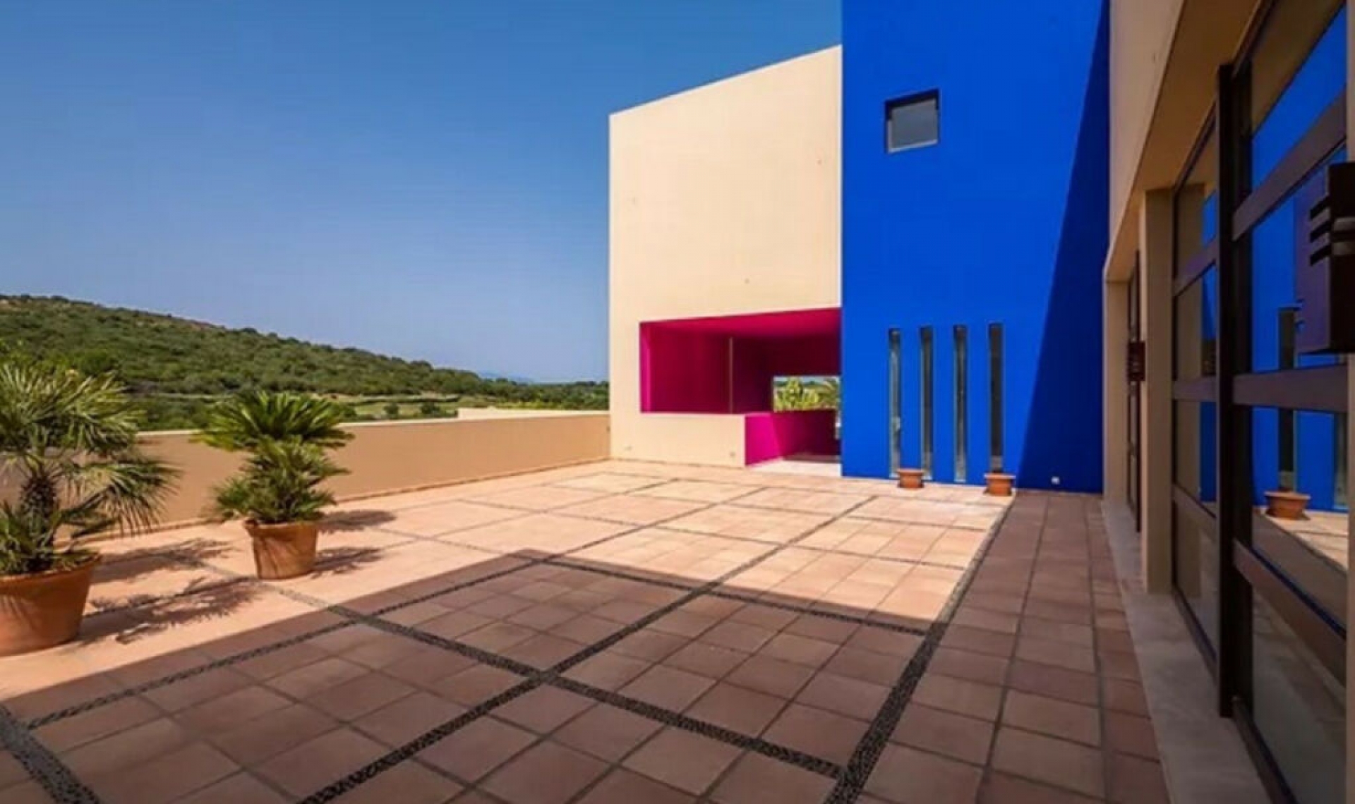 Resale - House -
Sotogrande Alto