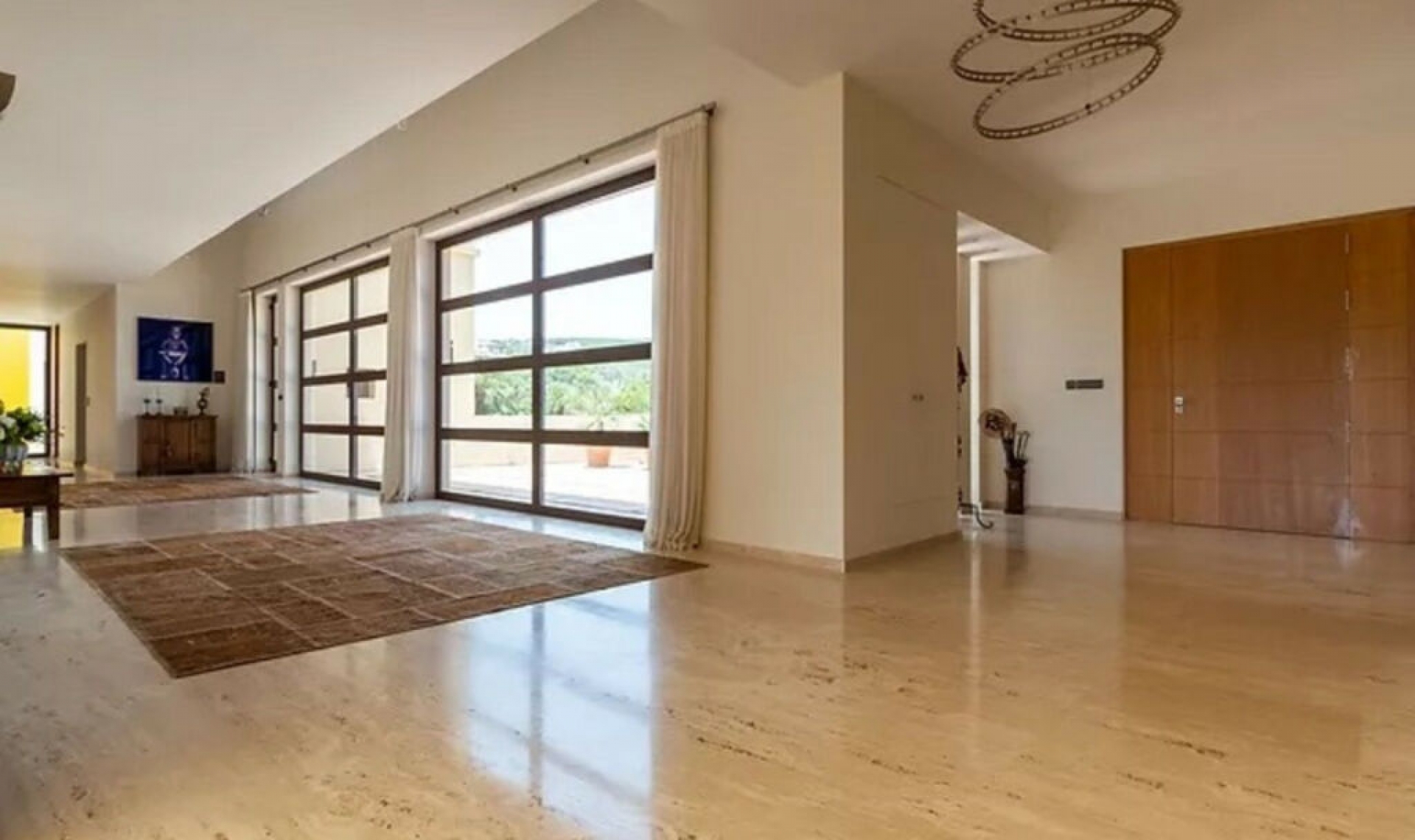 Resale - House -
Sotogrande Alto