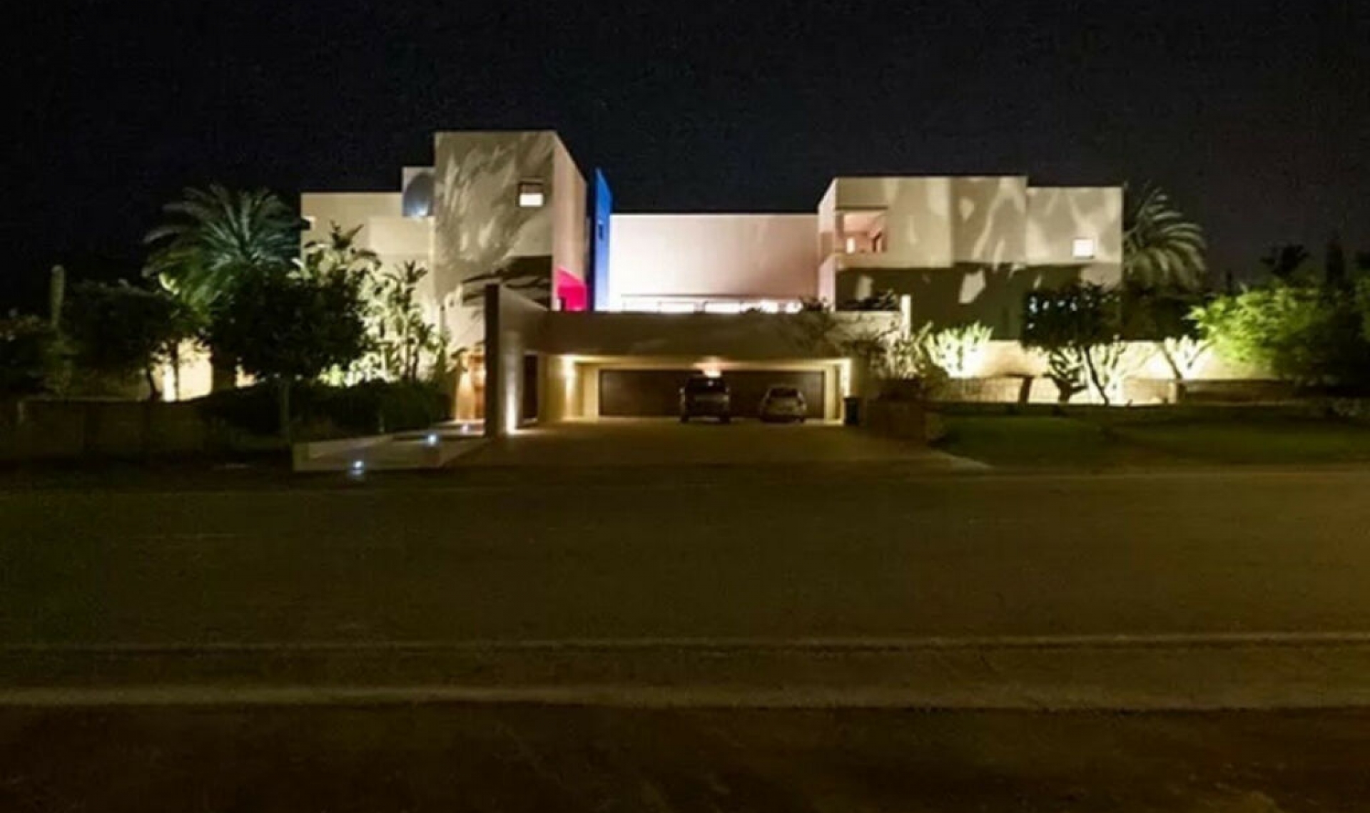 Resale - House -
Sotogrande Alto