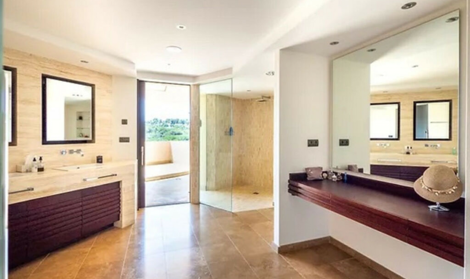Resale - House -
Sotogrande Alto