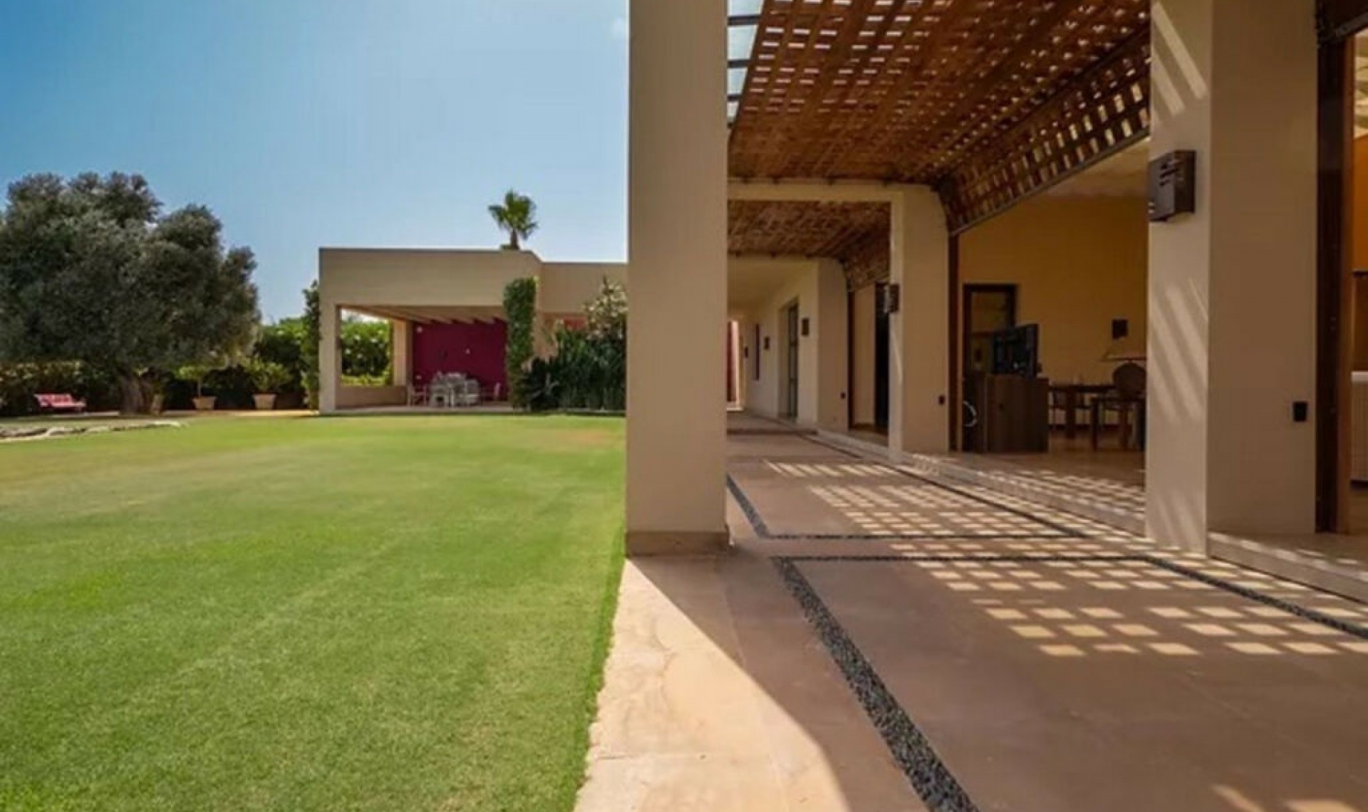 Resale - House -
Sotogrande Alto