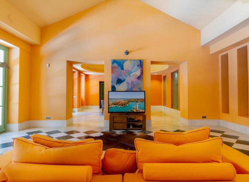 Resale - House -
Sotogrande Alto