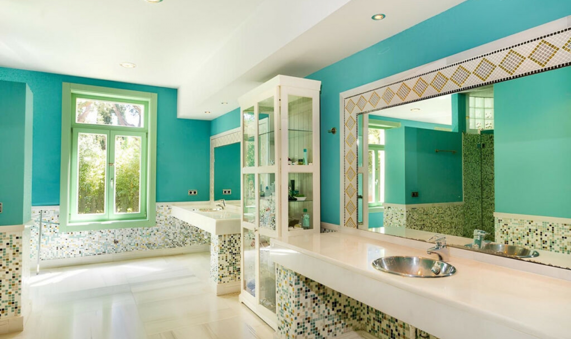 Resale - House -
Sotogrande Alto