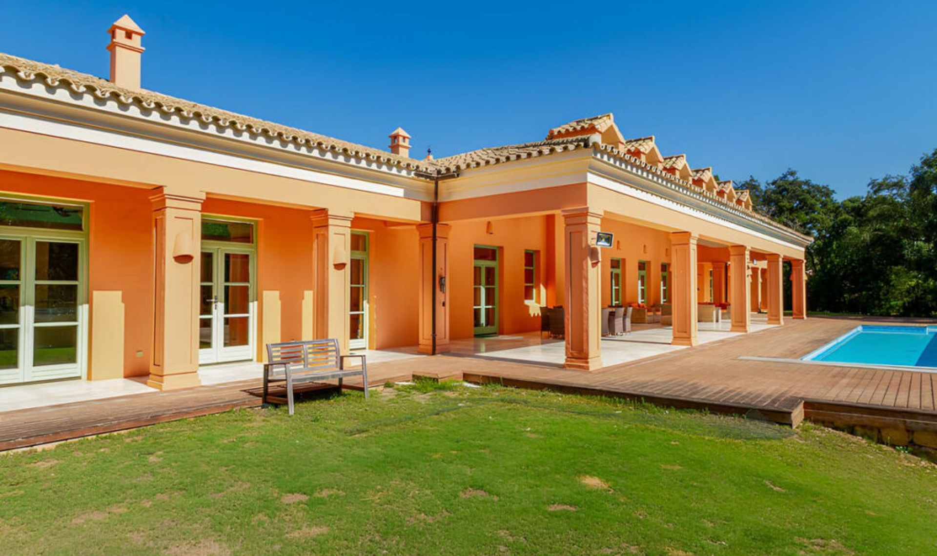 Resale - House -
Sotogrande Alto