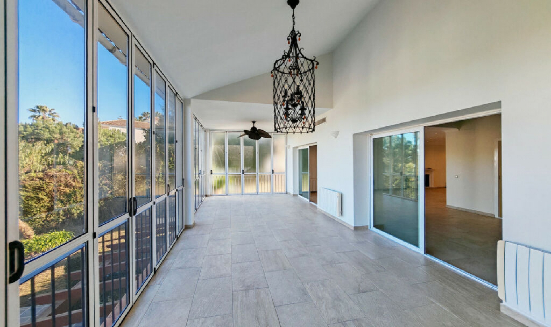 Resale - House -
Sotogrande Alto