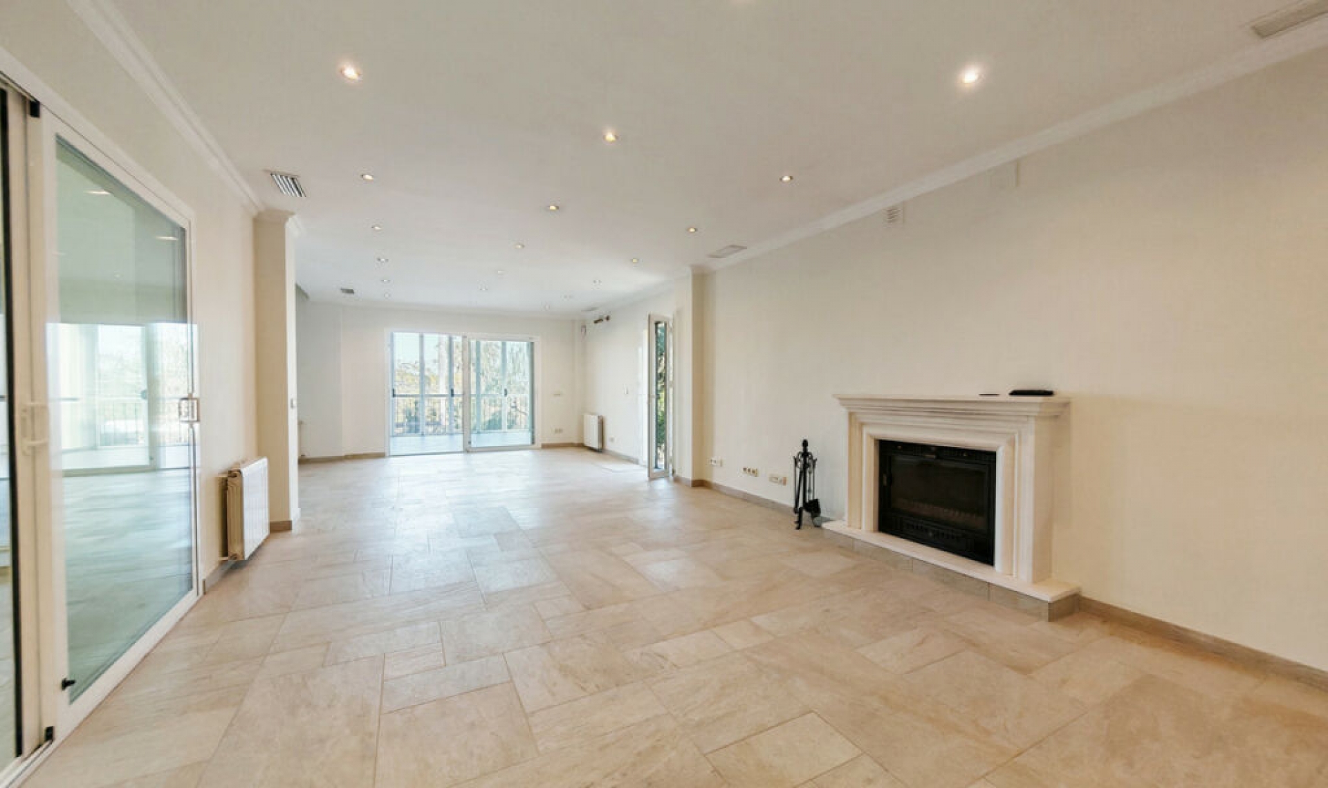 Resale - House -
Sotogrande Alto