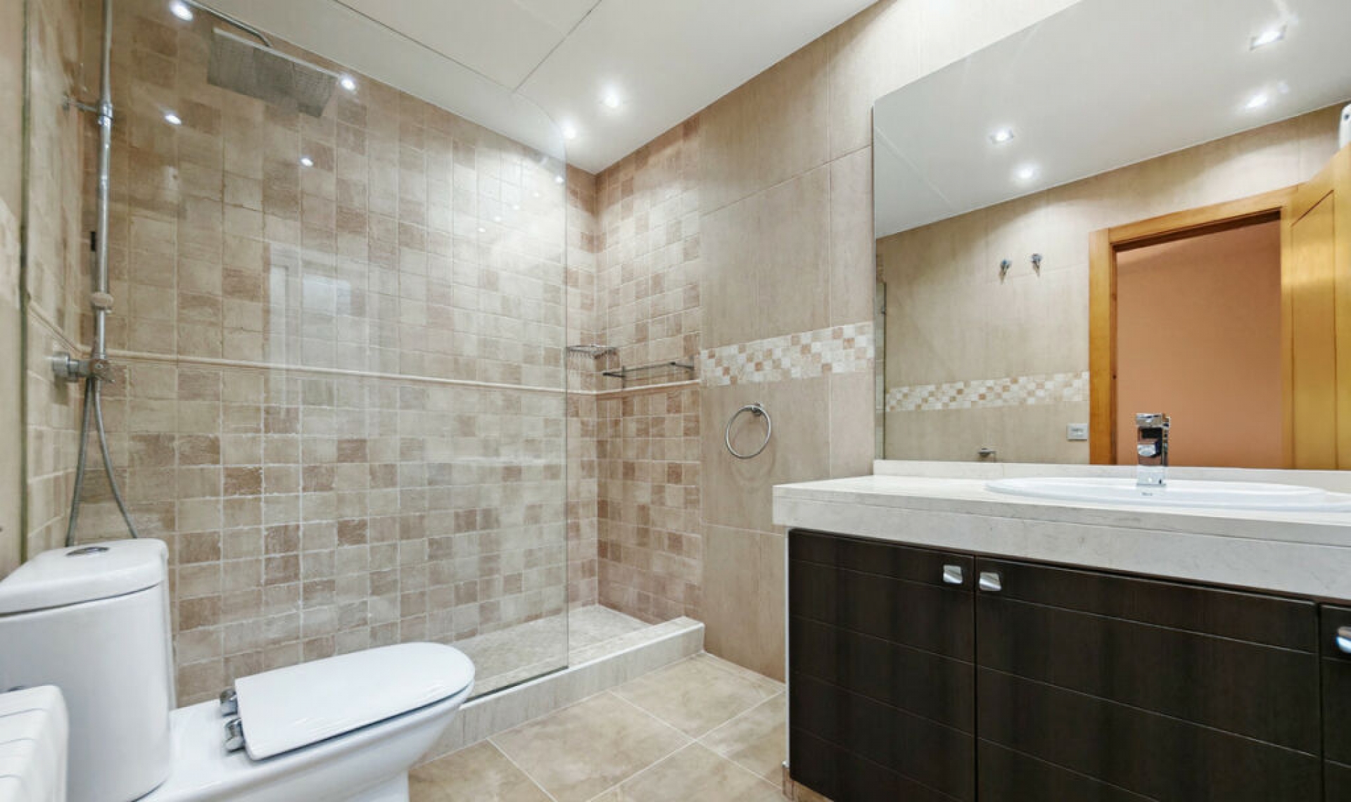 Resale - House -
Sotogrande Alto