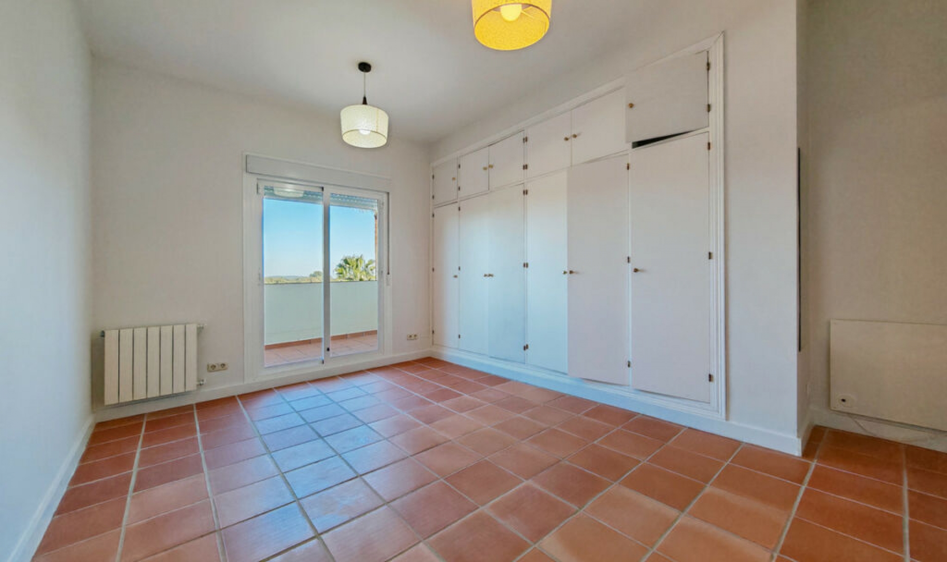 Resale - House -
Sotogrande Alto