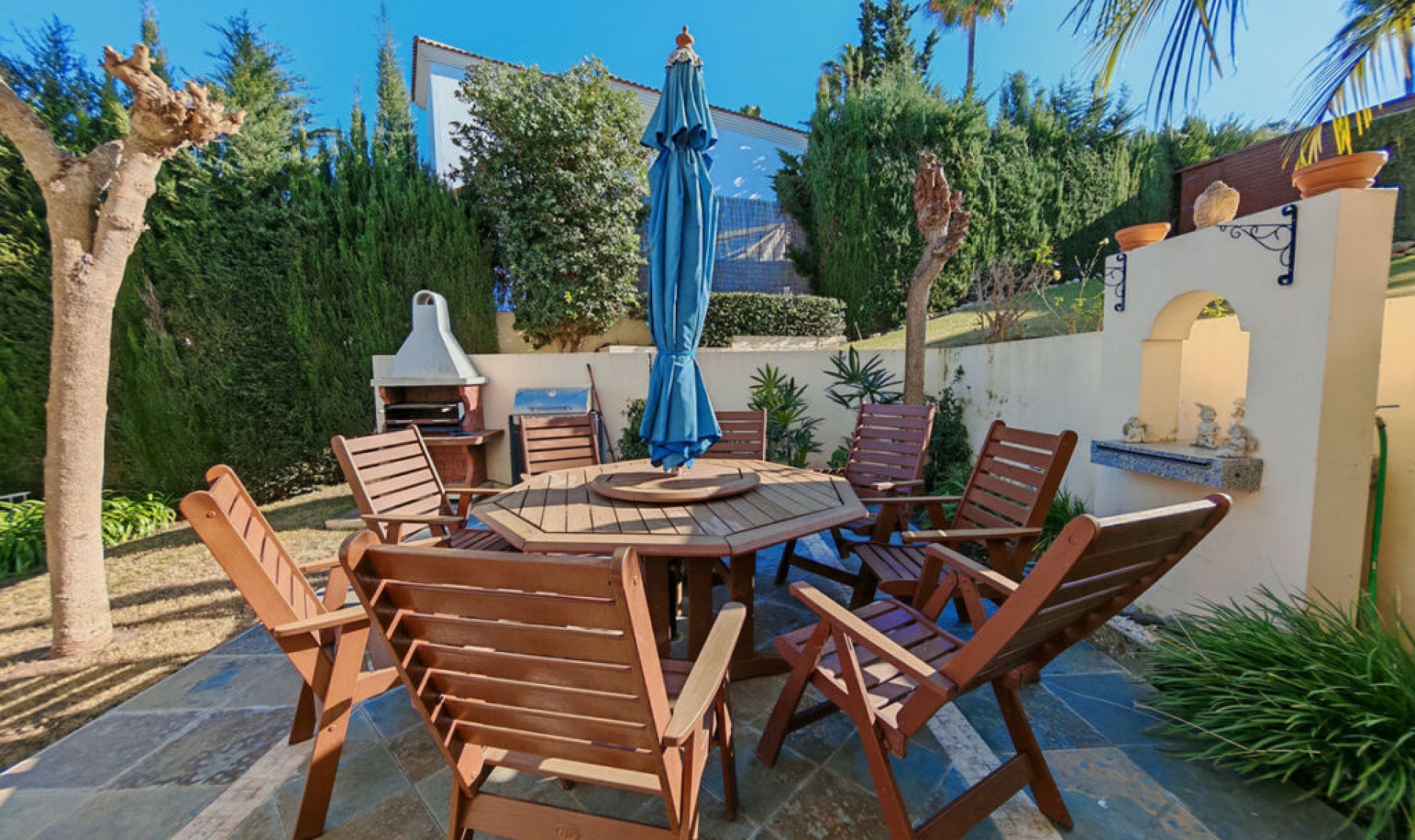 Resale - House -
Sotogrande Alto