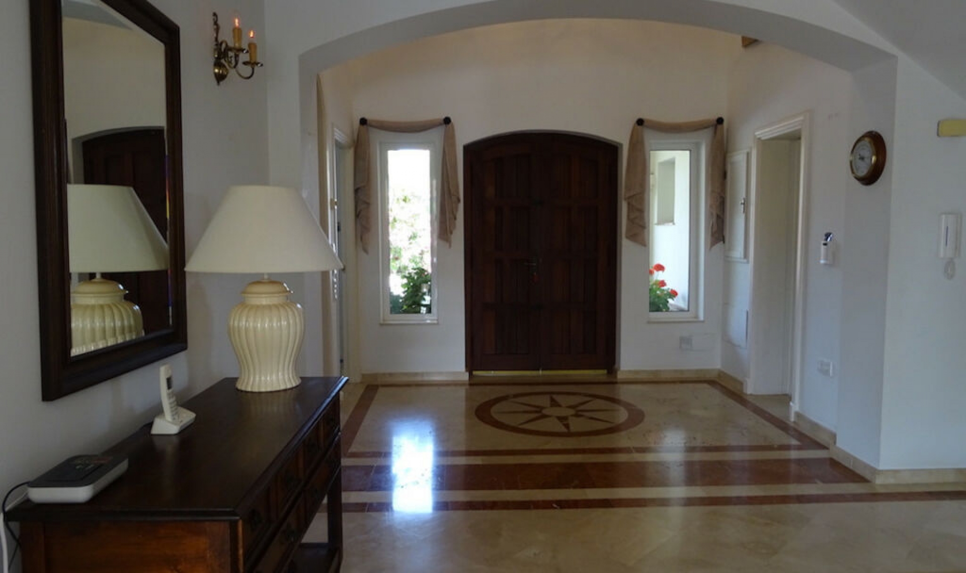 Resale - House -
Sotogrande Alto