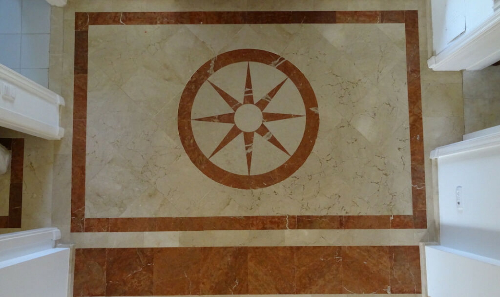 Resale - House -
Sotogrande Alto