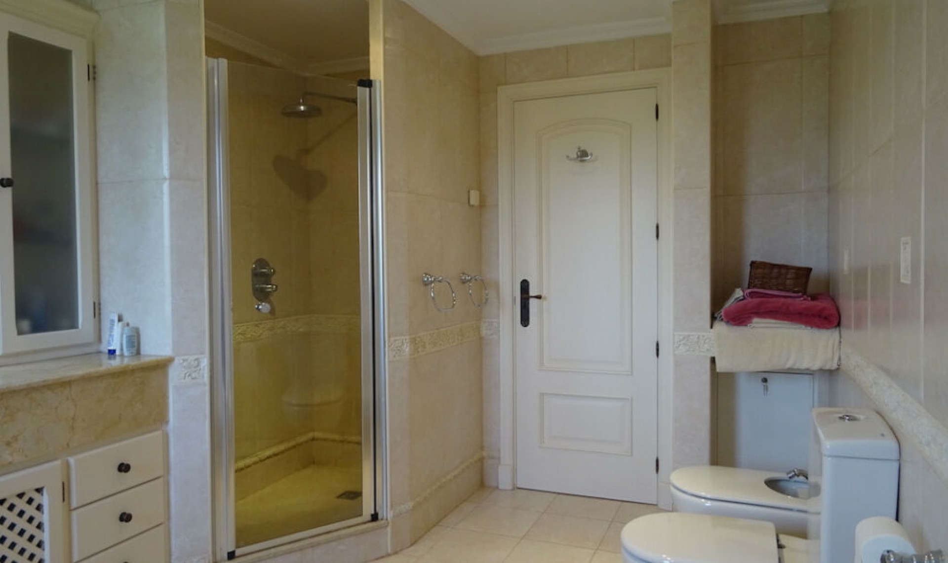 Resale - House -
Sotogrande Alto